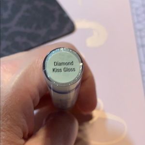Lipsense Diamond Kiss Gloss